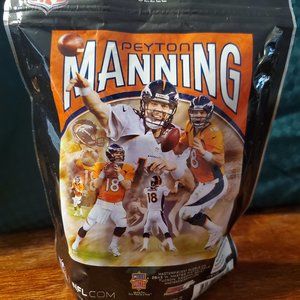 Payton Manning 100 piece puzzle